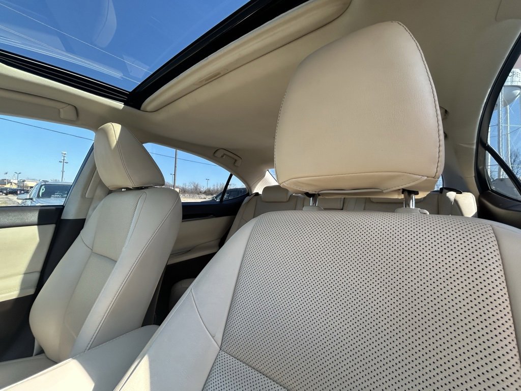 Used 2018 Lexus ES 350 w/ Accessory Package image 14