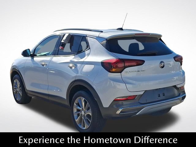 Used 2022 Buick Encore GX Essence w/ Advanced Technology Package AWD/4WD image 4