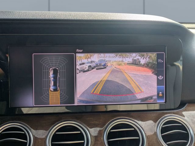 Used 2018 Mercedes-Benz E 300 image 21