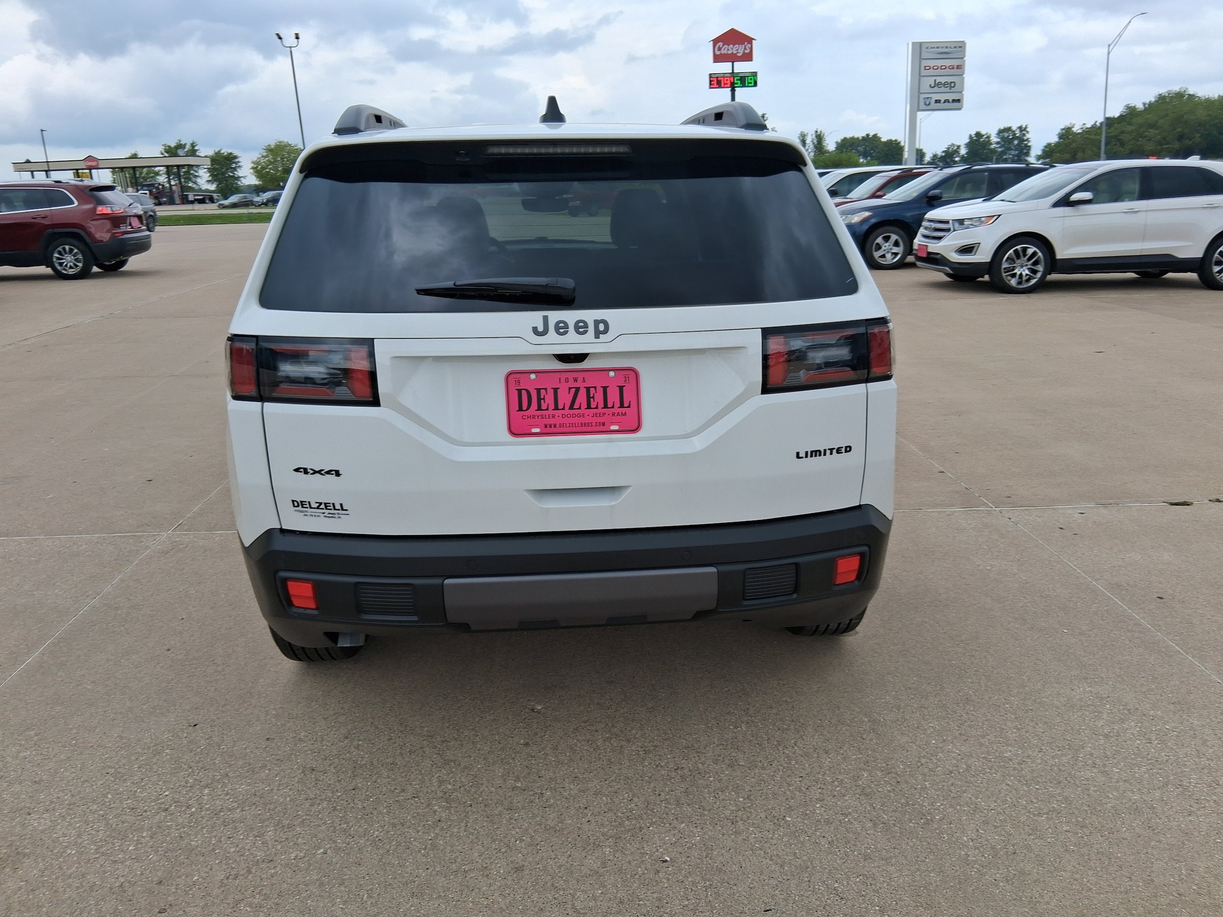 New 2026 Jeep Cherokee Limited AWD/4WD image 7