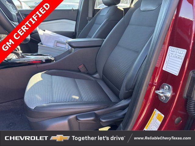Certified 2025 Chevrolet Trax LT w/ LT Convenience Package image 18