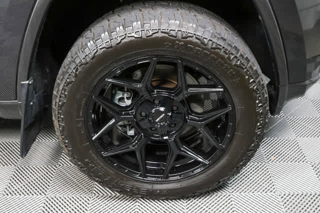 Used 2021 Jeep Grand Cherokee Laredo X image 35