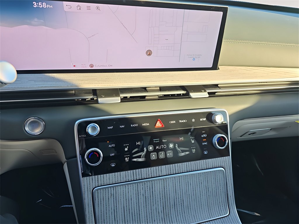 New 2025 Genesis GV80 3.5T Prestige image 25