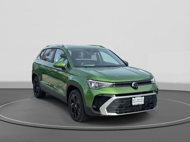 New 2025 Volkswagen Taos SE video 1