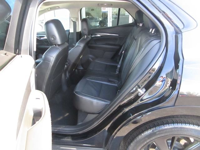 Used 2021 Buick Envision Essence w/ Technology Package I image 19