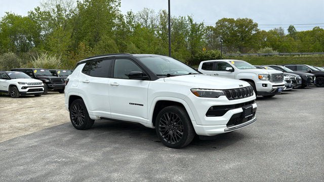 Certified 2023 Jeep Compass High Altitude AWD/4WD image 2