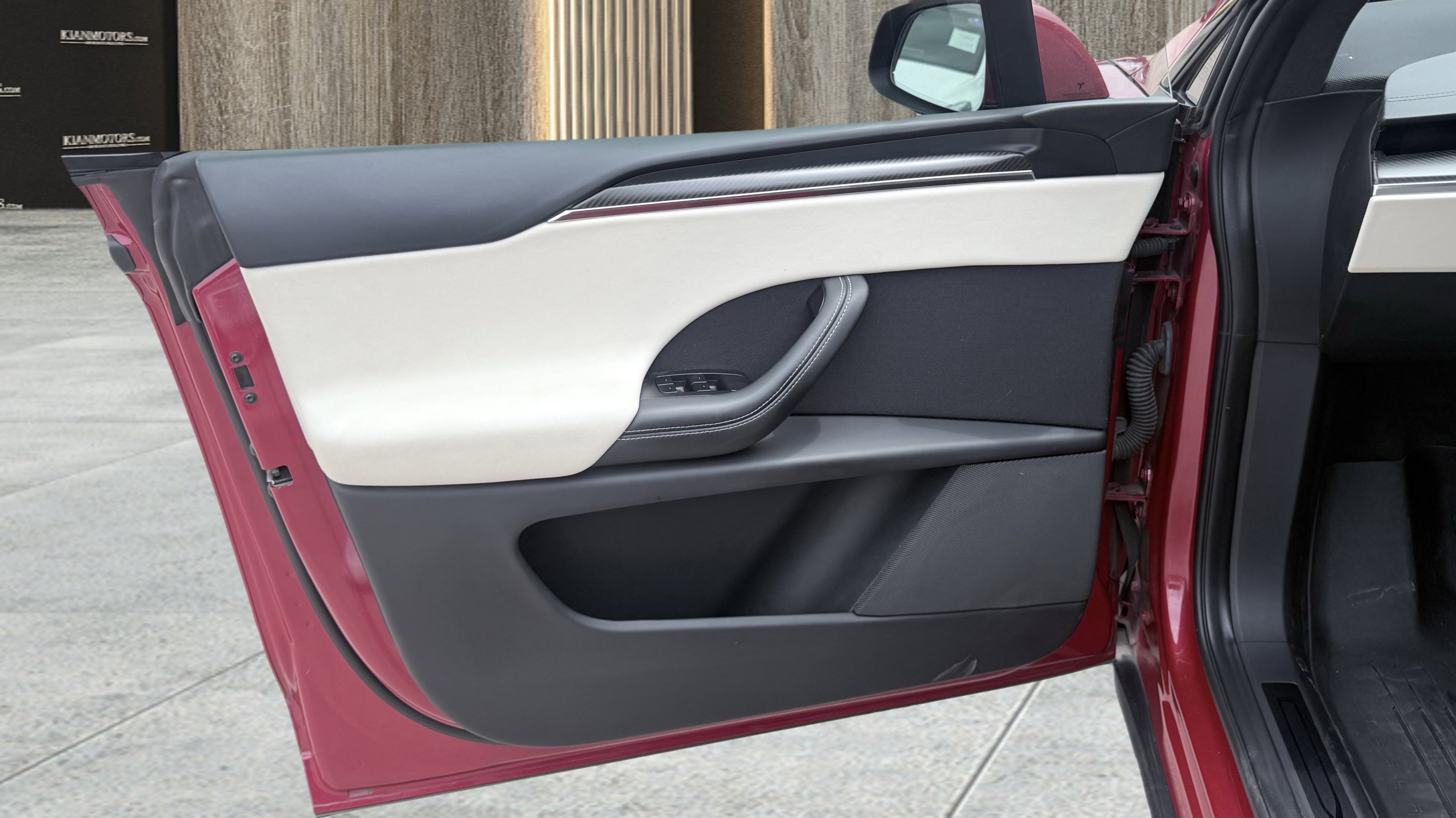 Used 2022 Tesla Model X Plaid AWD/4WD image 30