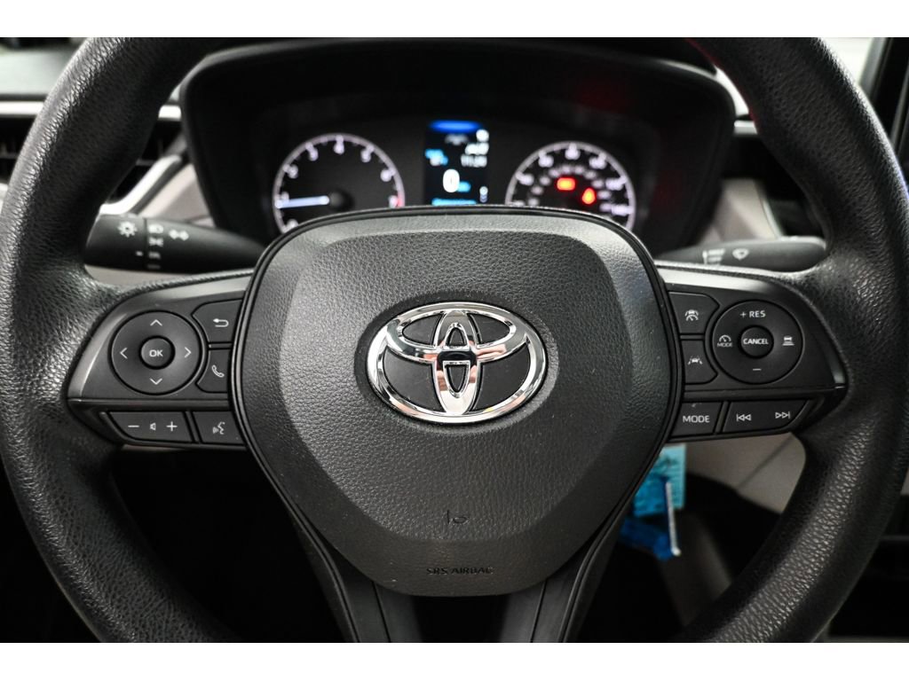Used 2023 Toyota Corolla Cross L FWD image 33