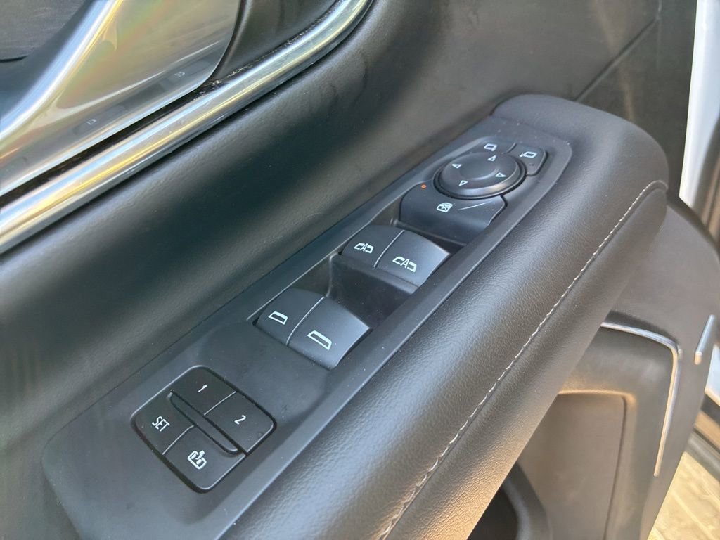 Used 2024 Chevrolet Tahoe LT image 12