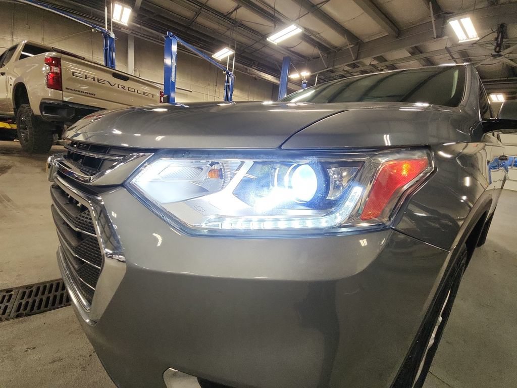 Certified 2019 Chevrolet Traverse LT w/ LPO, Floor Liner Package AWD/4WD image 31