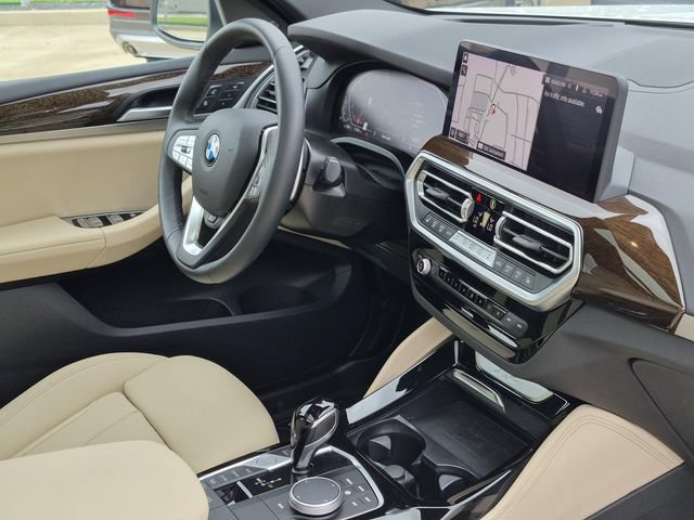 Used 2024 BMW X4 xDrive30i w/ Premium Package AWD/4WD image 12