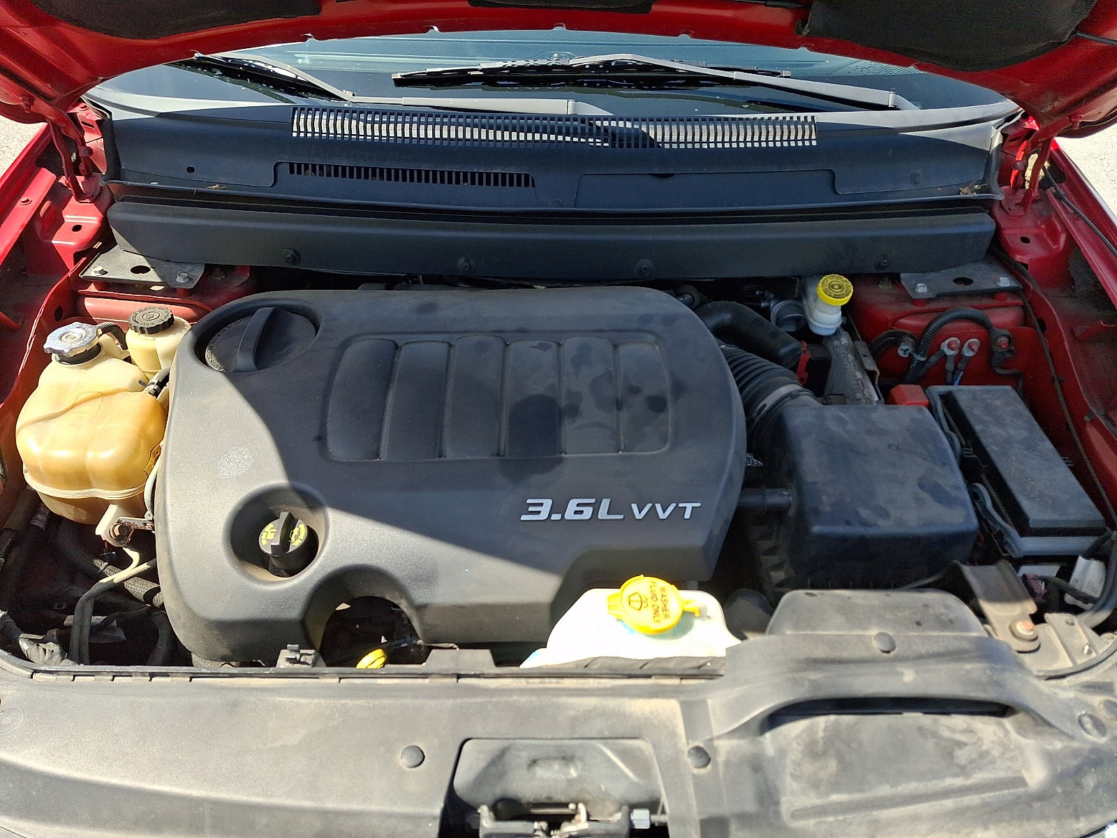 Used 2013 Dodge Journey SXT w/ Flexible Seating Group image 28