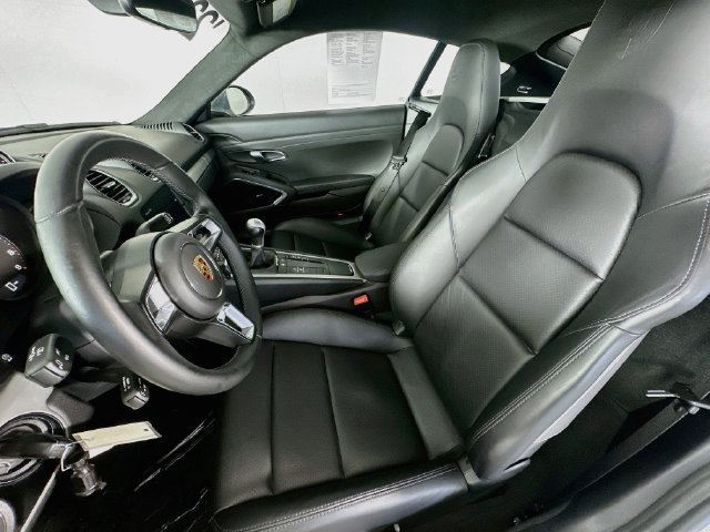 Used 2023 Porsche 718 Cayman GTS RWD image 19