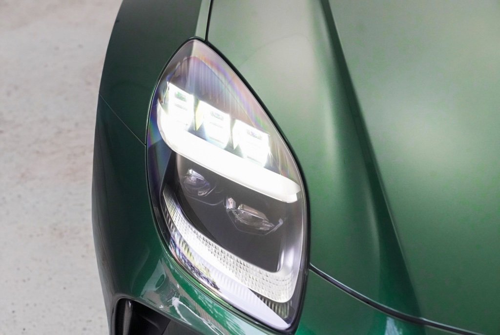 New 2026 Aston Martin V8 Vantage S image 33