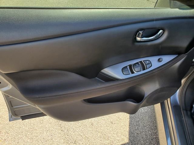Certified 2023 Nissan Leaf S FWD image 12
