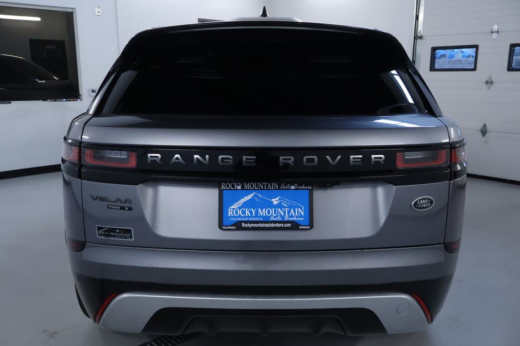 Used 2020 Land Rover Range Rover Velar R-Dynamic S image 36