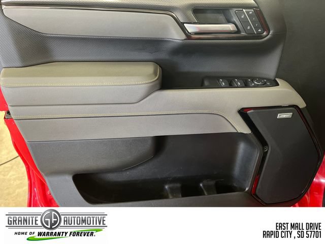 Used 2025 Chevrolet Silverado 1500 ZR2 w/ Technology Package AWD/4WD image 14