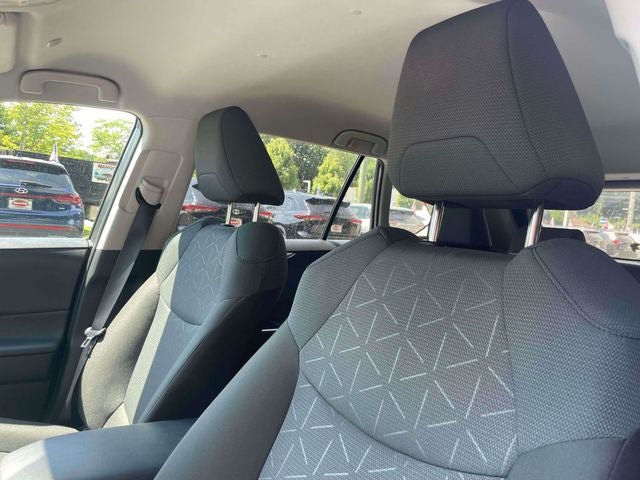 Certified 2025 Toyota RAV4 XLE AWD/4WD image 22
