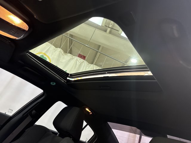 Used 2023 Dodge Charger GT w/ Blacktop Package RWD image 23