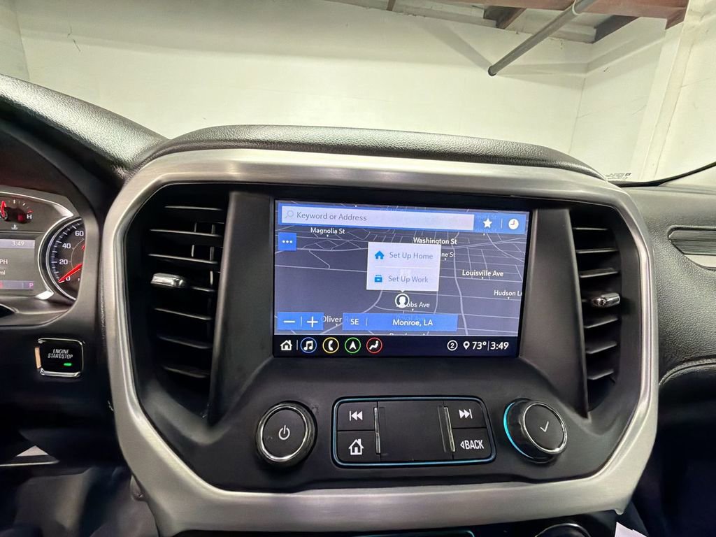 Used 2020 GMC Acadia SLT w/ Premium Package image 14