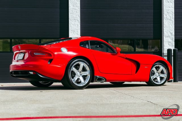 Used 2014 SRT Viper SRT-10 w/ Grand Touring Package RWD image 3