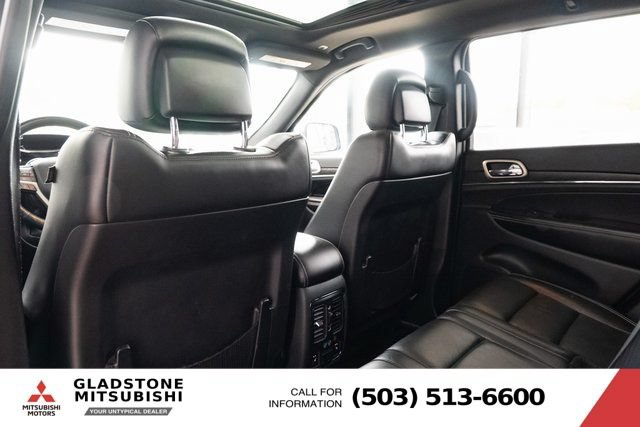 Used 2017 Jeep Grand Cherokee Limited w/ Luxury Group II AWD/4WD image 25