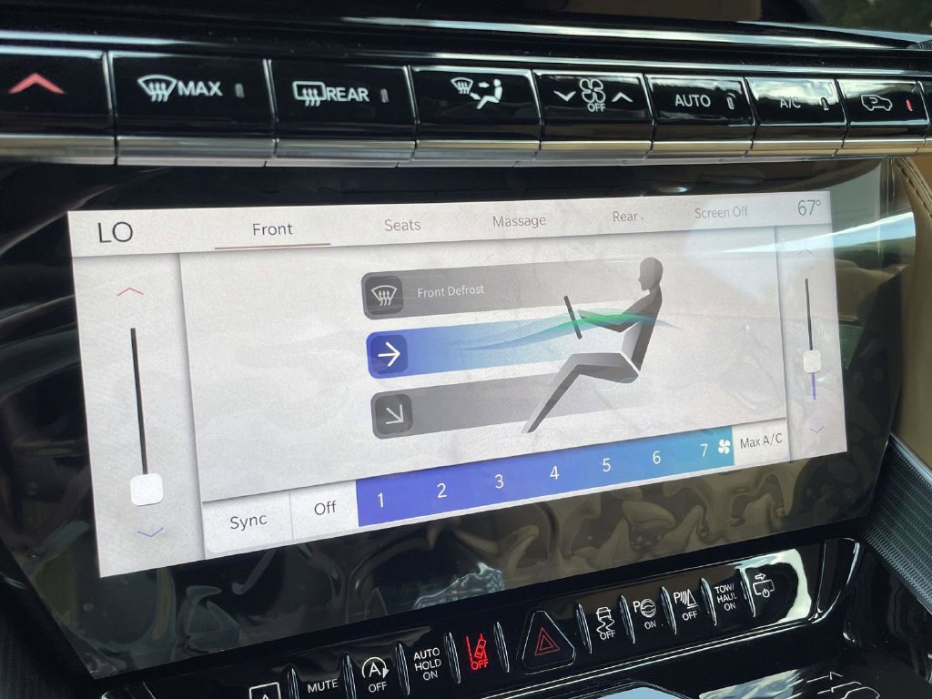 New 2026 Jeep Grand Wagoneer L Summit AWD/4WD image 39