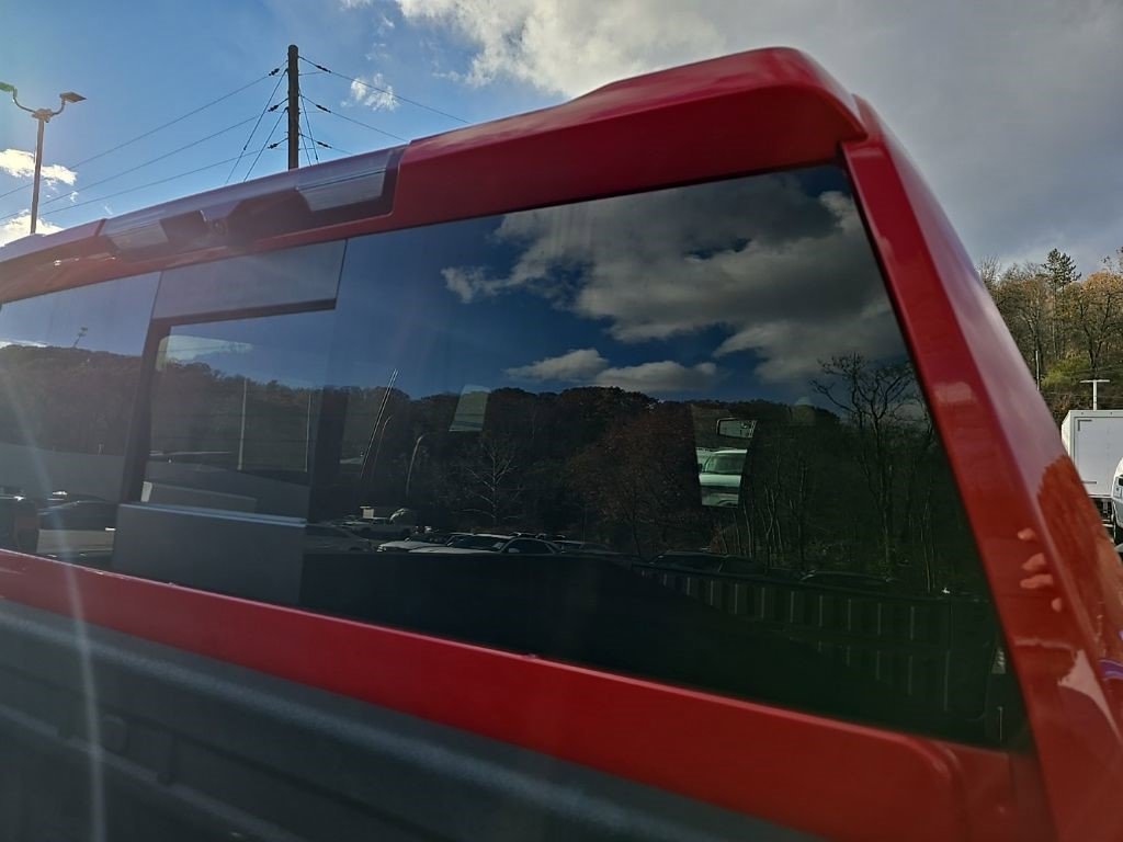 Certified 2024 GMC Sierra 2500 SLT w/ SLT Premium Package image 11