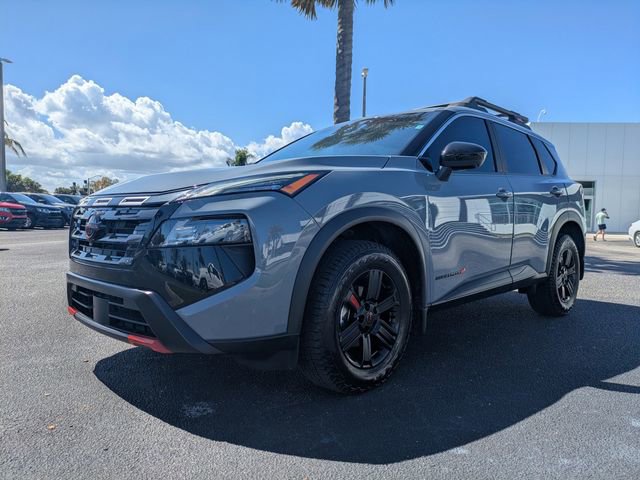 Used 2025 Nissan Rogue SV AWD/4WD image 8