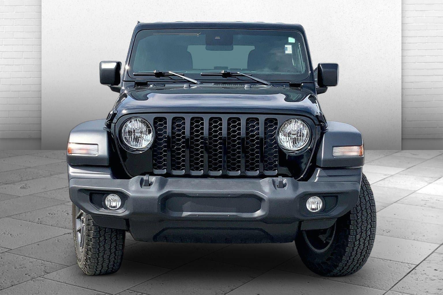 Used 2024 Jeep Wrangler Sport AWD/4WD image 2