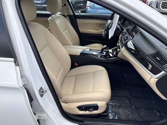 Used 2016 BMW 528i Sedan RWD image 9