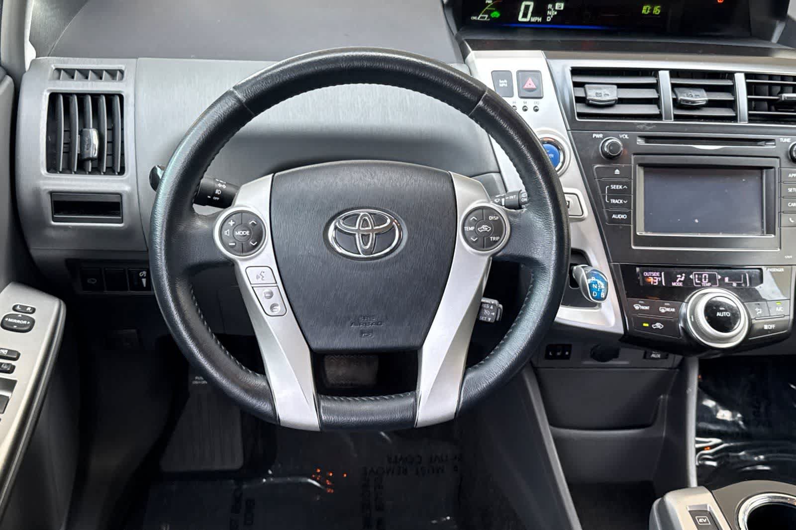 Used 2014 Toyota Prius V Five FWD image 16