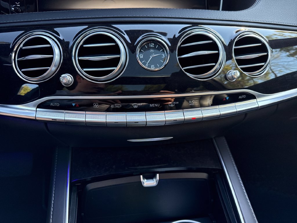 Used 2016 Mercedes-Benz S 550 Sedan image 19