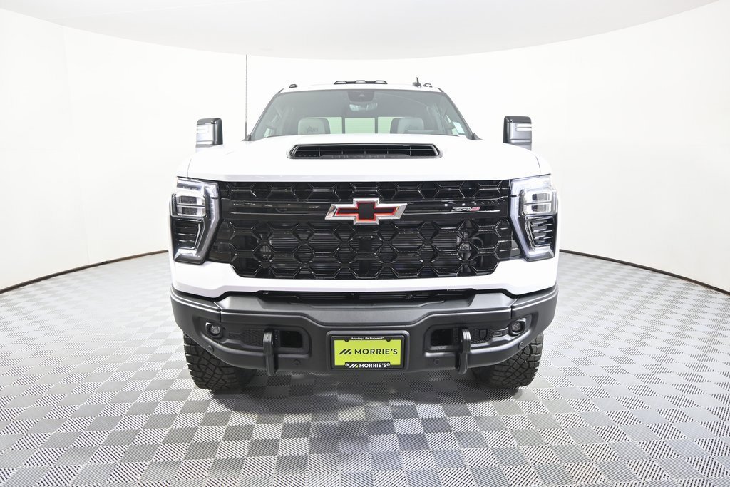 New 2026 Chevrolet Silverado 2500 ZR2 image 11