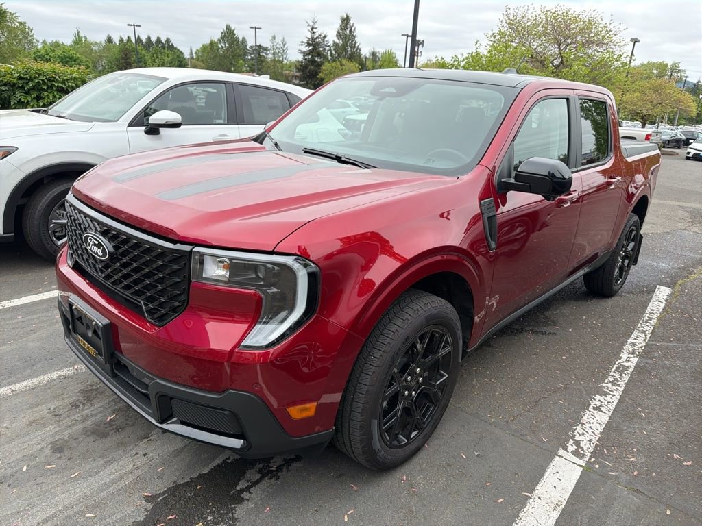 Used 2025 Ford Maverick Lariat w/ Black Appearance Package AWD/4WD image 1