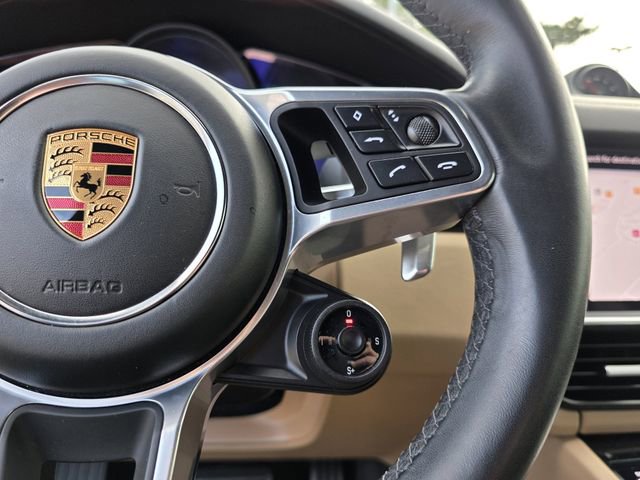 Used 2022 Porsche Cayenne S AWD/4WD image 27