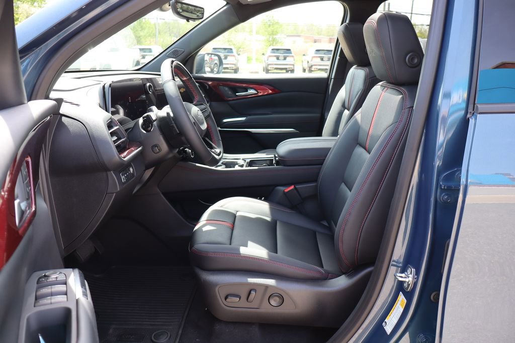 New 2026 Chevrolet Traverse RS AWD/4WD image 16
