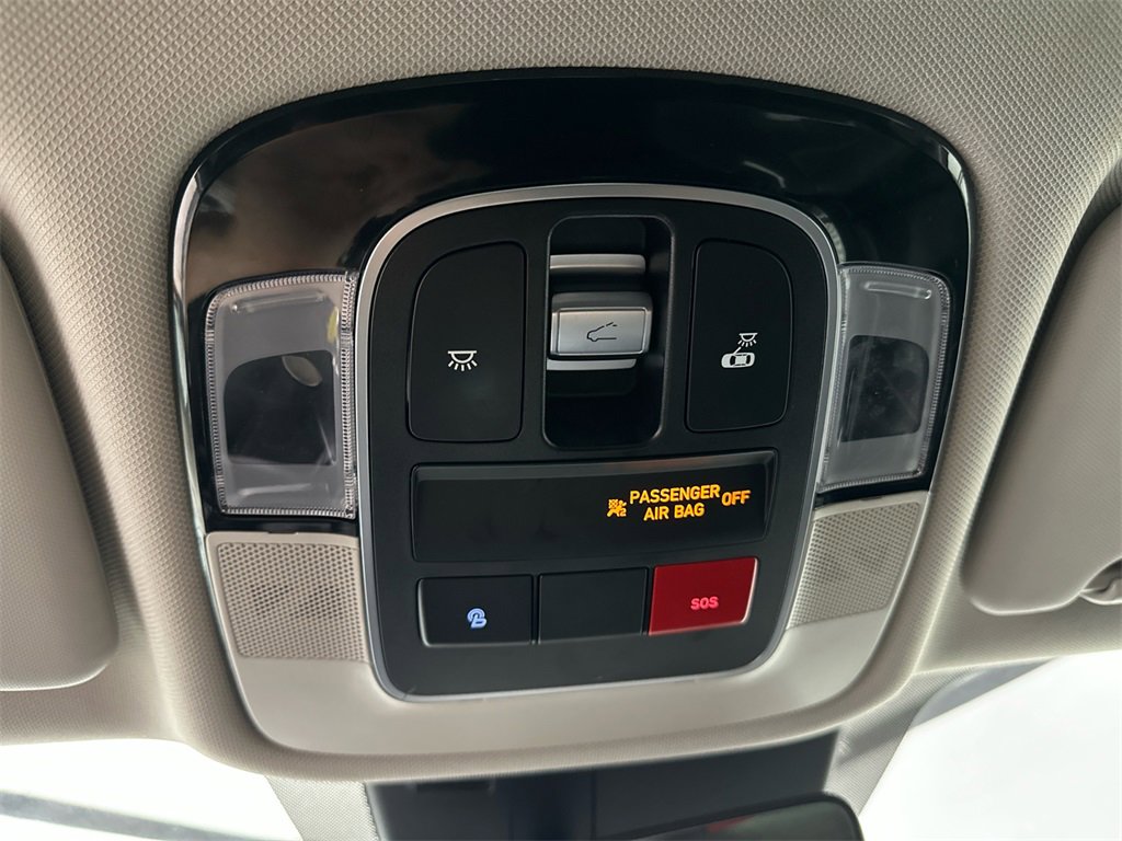 Used 2023 Hyundai Tucson Limited image 32