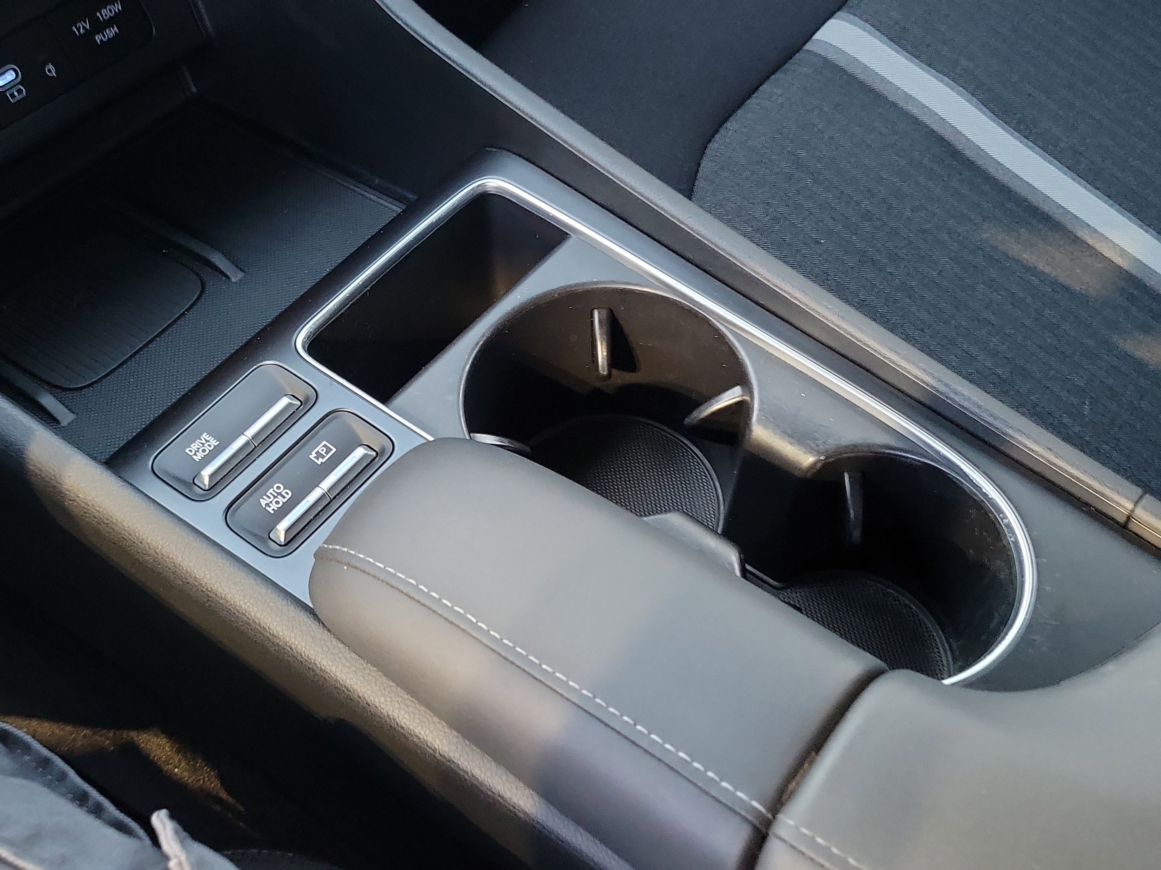 Certified 2024 Hyundai Sonata SEL w/ Convenience Package image 12