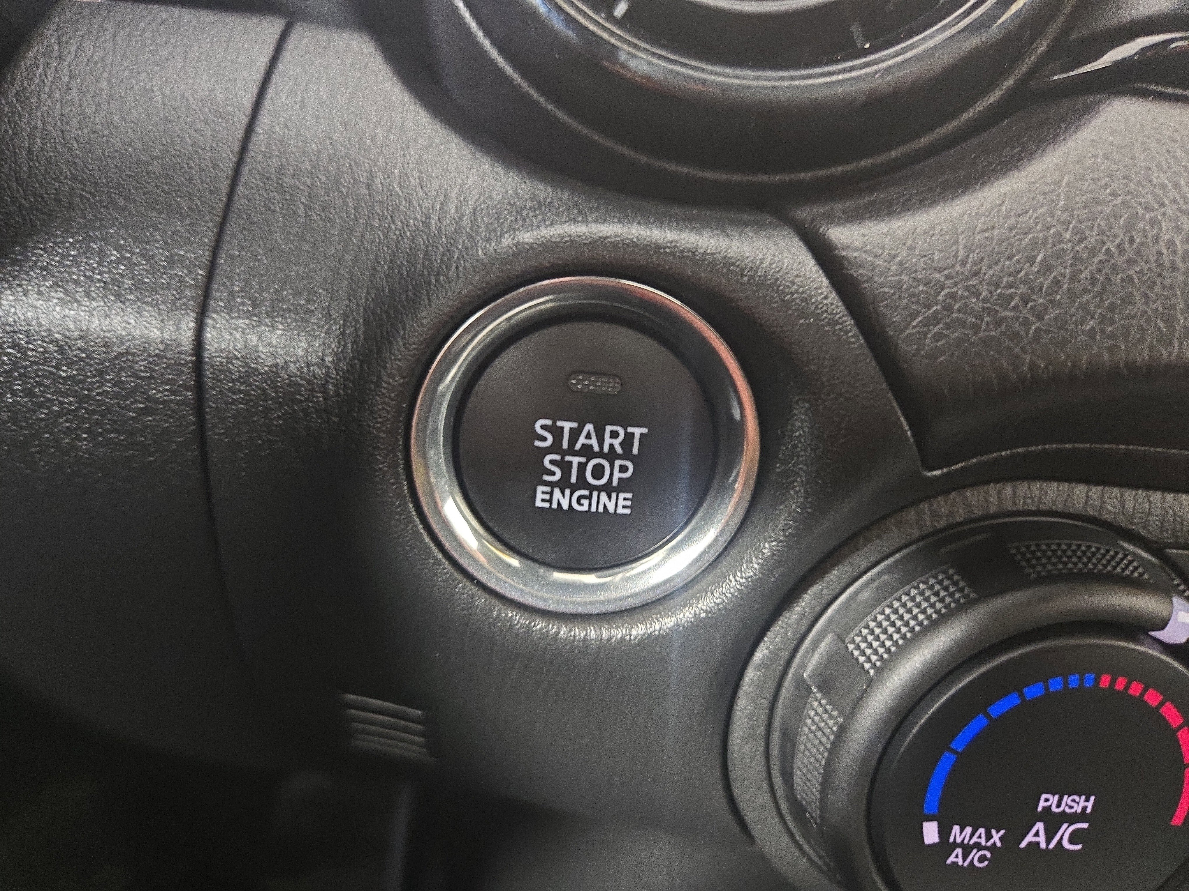 Used 2022 MAZDA MX-5 Miata Club w/ Weather Package image 24