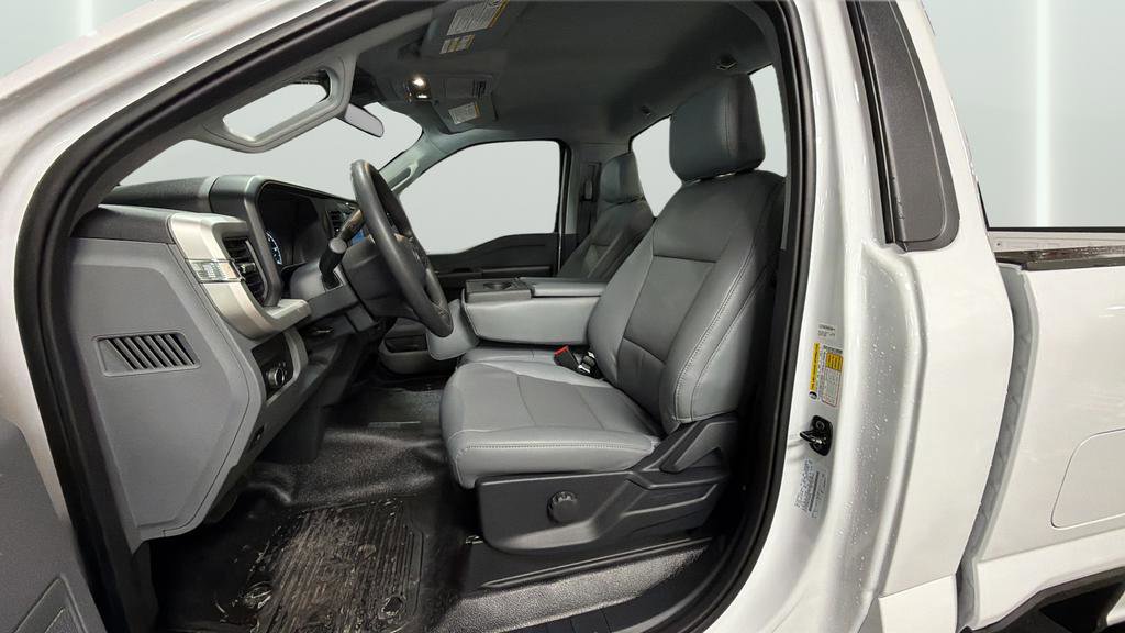 New 2026 Ford F250 XL w/ Snow Plow Prep Package image 30