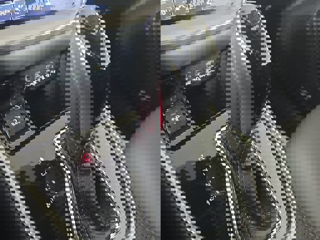 Used 2025 Subaru Outback Onyx Edition image 38