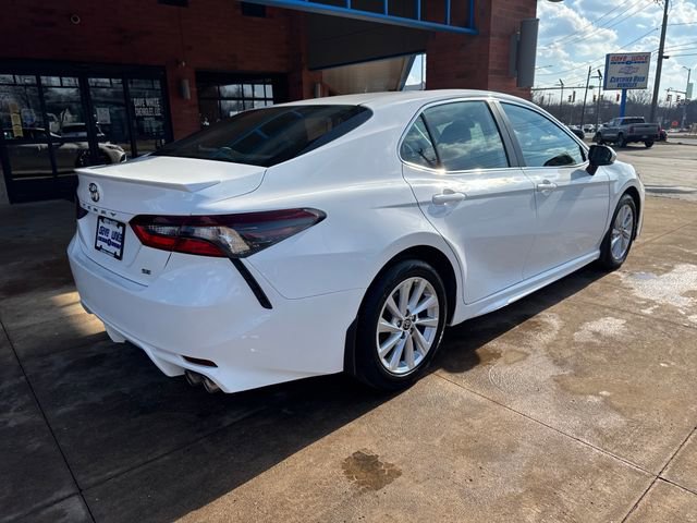 Used 2023 Toyota Camry SE FWD image 8