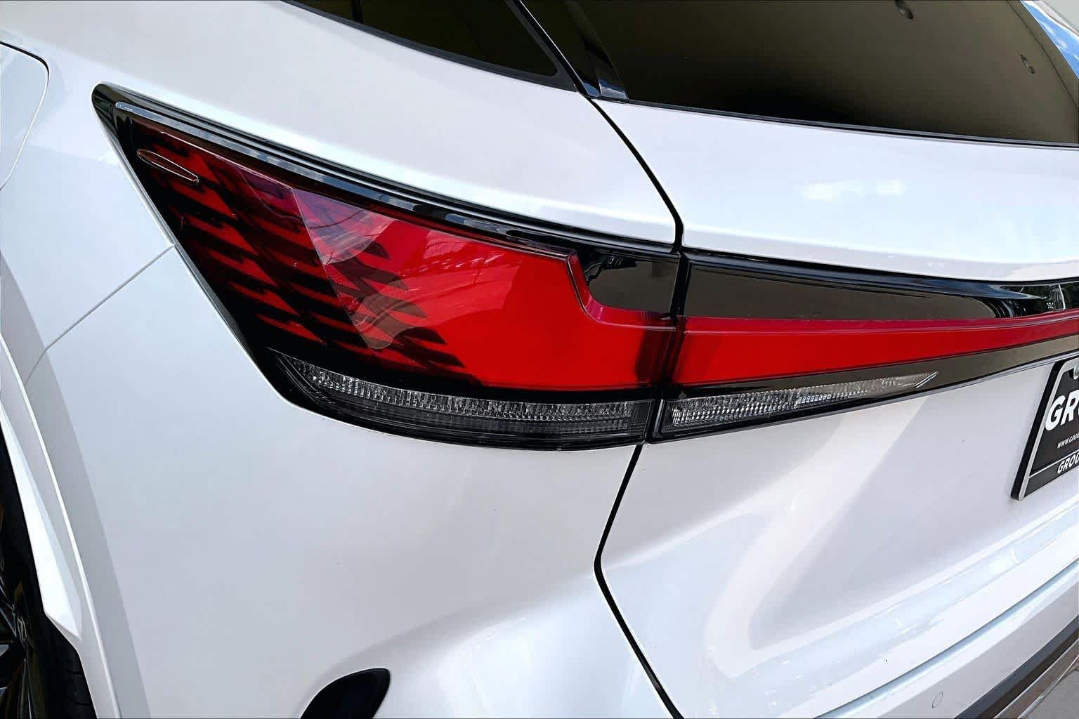 Used 2024 Lexus RX 350h w/ Accessory Package (Z1) AWD/4WD image 26