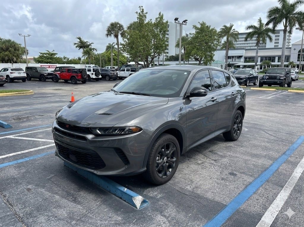 Used 2024 Dodge Hornet GT w/ GT Blacktop Package AWD/4WD image 1