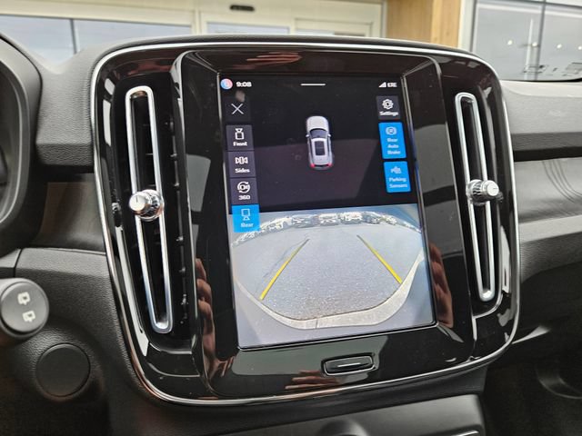 Certified 2023 Volvo XC40 Recharge Plus w/ Protection Package Premier AWD/4WD image 28