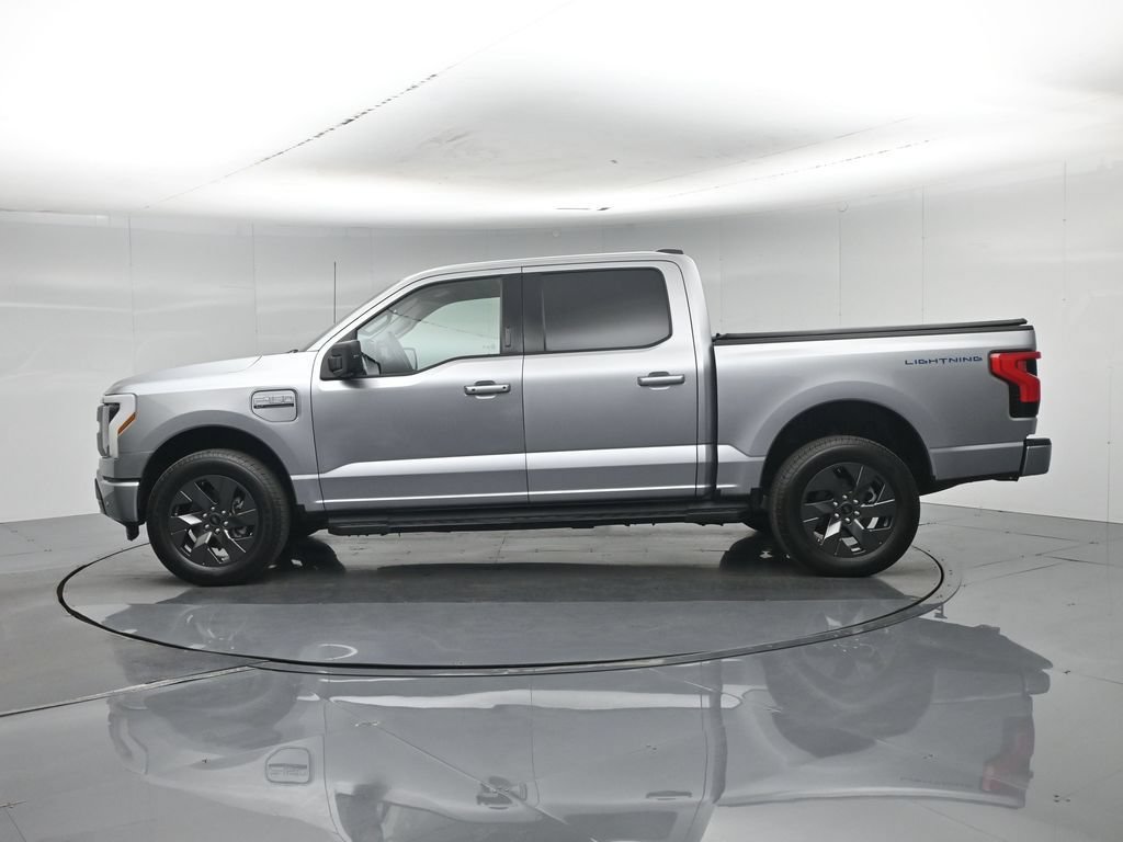 Used 2022 Ford F150 Lightning XLT w/ Equipment Group 312A High AWD/4WD image 34