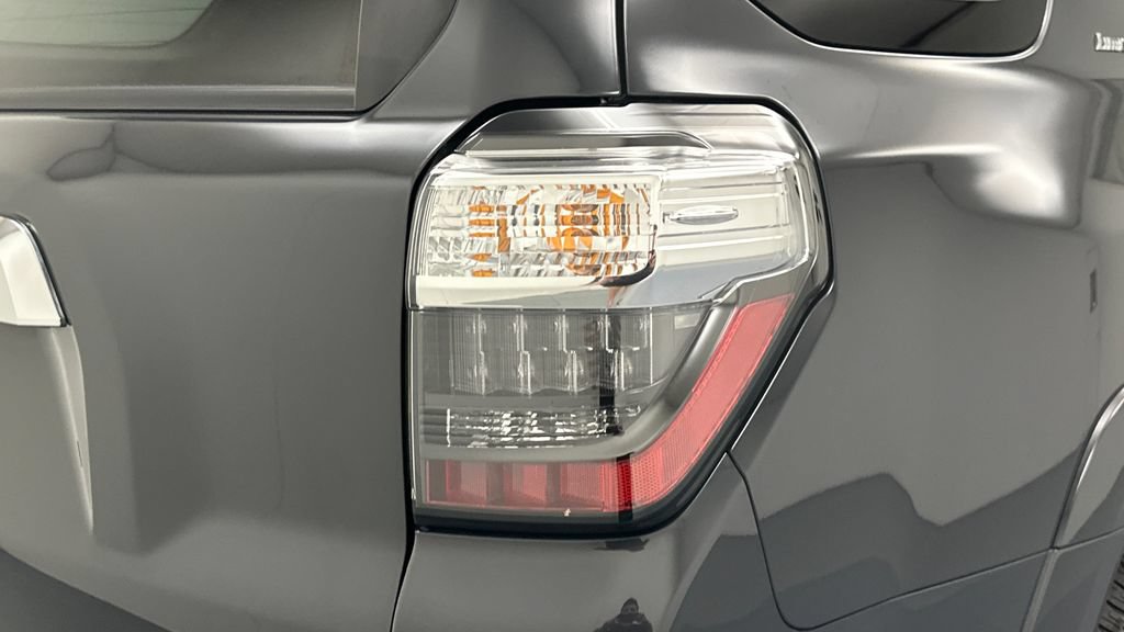 Certified 2024 Toyota 4Runner Limited AWD/4WD image 21