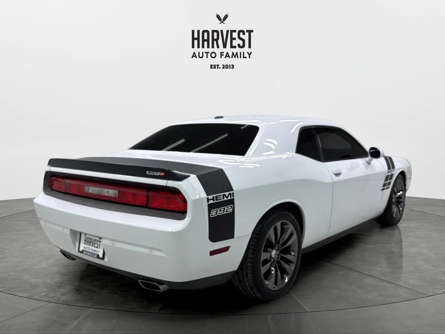 Used 2014 Dodge Challenger SRT8 Core RWD image 6