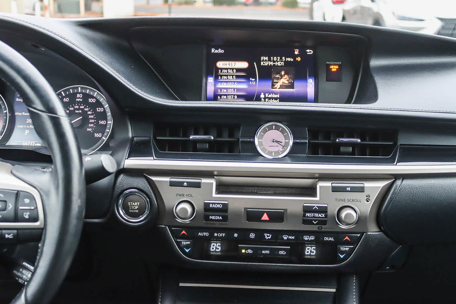 Used 2017 Lexus ES 350 image 12